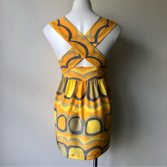 Vera Neumann La Paz Geo Print Tie Neck Silk Halter Tunic, 4 - Picture 8 of 9